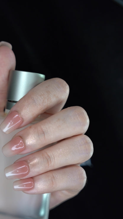 Natural Nude Elegance